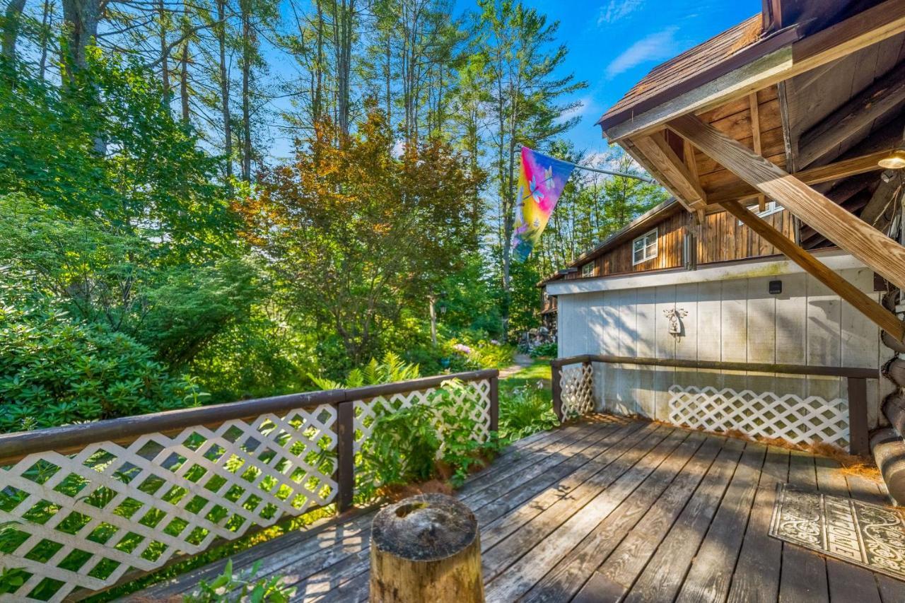 Cozy Condo By Tripp Lake Warrensburg Exterior photo